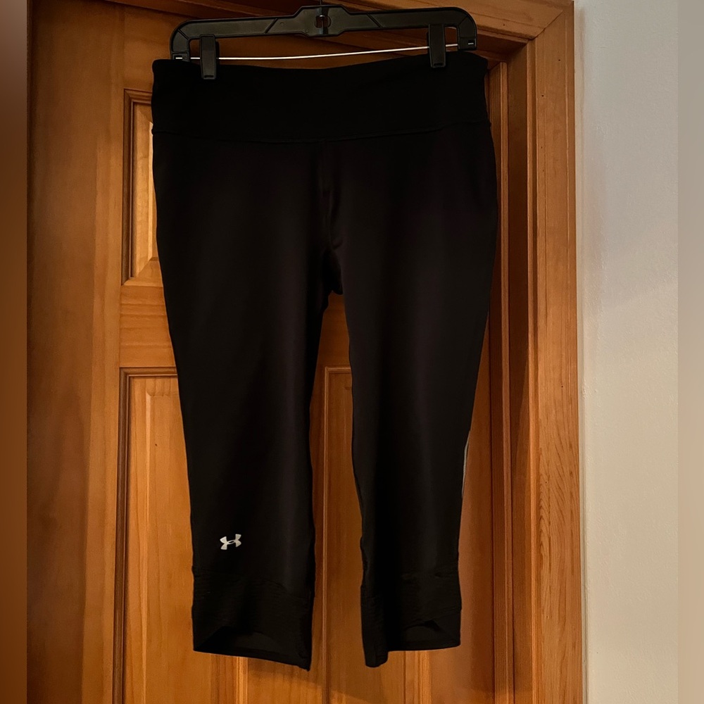 Under Armour cropped leggings